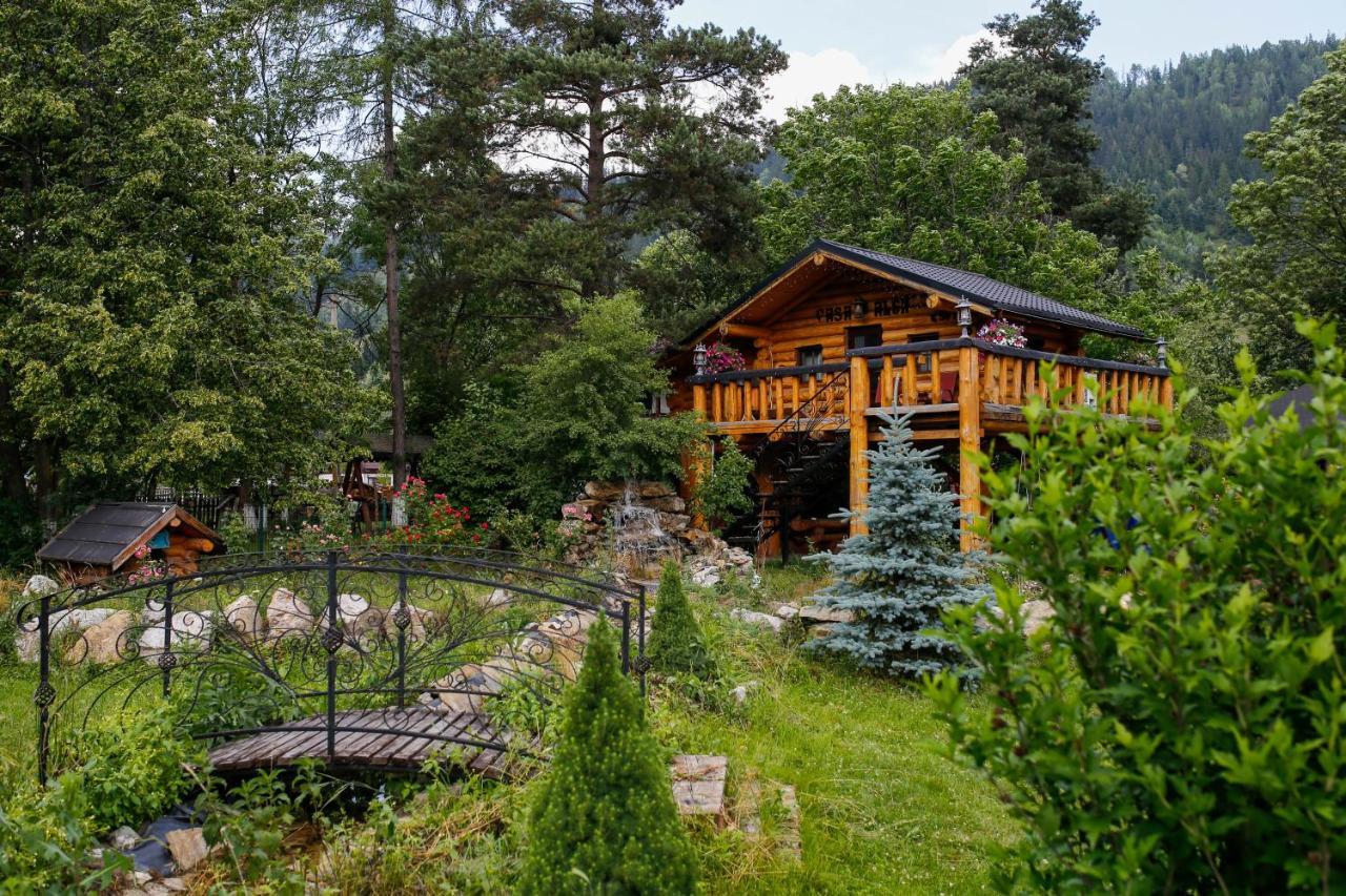 Casa Baciu Hotel Fundu Moldovei Exterior foto